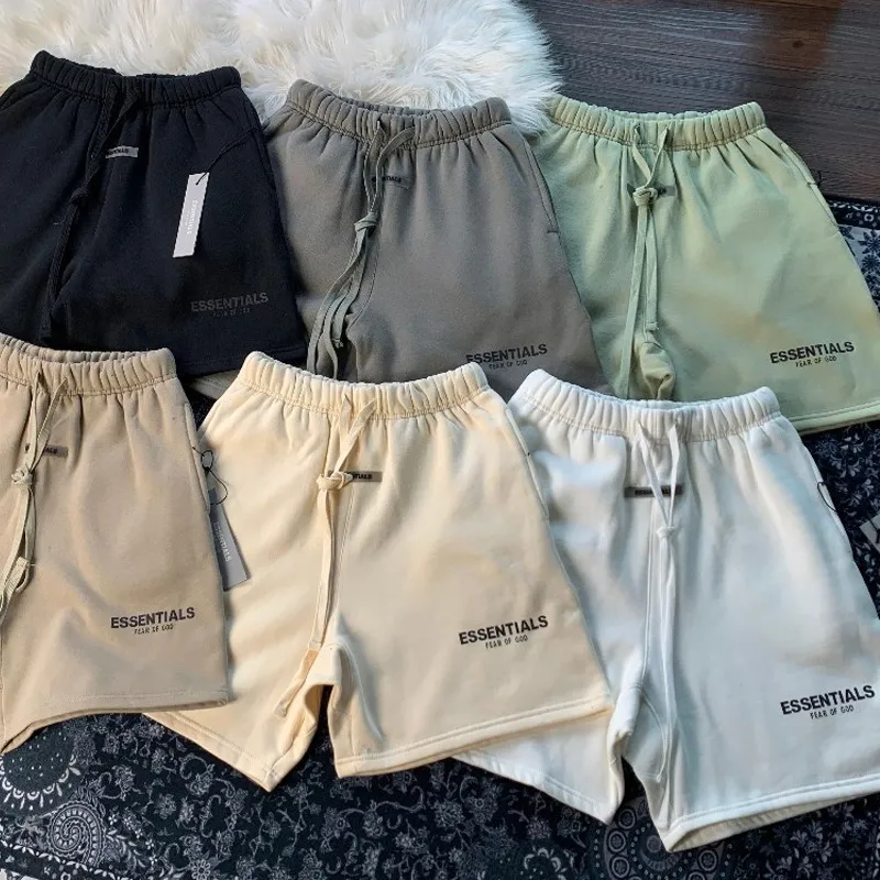 ESSENTIALS SHORTS